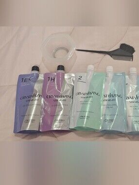 Shiseido crystallazing straight thermail system bundle